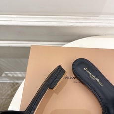 Gianvito Rossi|吉安维托·罗西 26𝐬𝐬2026春夏新品 GR亚麻编织蝴蝶结平底 高跟拖 Gianvito Rossi|吉安维托·罗西 26𝐬𝐬2026春夏新品 GR亚麻编织蝴蝶结平底 高跟拖