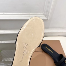 Gianvito Rossi|吉安维托·罗西 26𝐬𝐬2026春夏新品 GR亚麻编织蝴蝶结平底 高跟拖 Gianvito Rossi|吉安维托·罗西 26𝐬𝐬2026春夏新品 GR亚麻编织蝴蝶结平底 高跟拖
