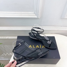 ALAÏA 阿莱亚26𝐬𝐬 2026春夏新品 秀场同款 最新透明水晶坡跟夹脚凉鞋—————————Al ALAÏA 阿莱亚26𝐬𝐬 2026春夏新品 秀场同款 最新透明水晶坡跟夹脚凉鞋—————————Al
