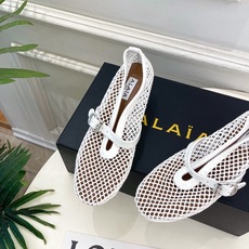 ALAÏA 阿莱亚26𝐬𝐬 2026春夏新品 秀场同款 渔网镂空粗跟玛丽珍鞋—————————Alaï ALAÏA 阿莱亚26𝐬𝐬 2026春夏新品 秀场同款 渔网镂空粗跟玛丽珍鞋—————————Alaï