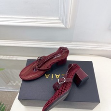 ALAÏA 阿莱亚26𝐬𝐬 2026春夏新品 秀场同款 渔网镂空粗跟玛丽珍鞋—————————Alaï ALAÏA 阿莱亚26𝐬𝐬 2026春夏新品 秀场同款 渔网镂空粗跟玛丽珍鞋—————————Alaï