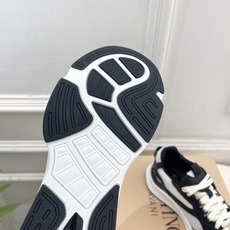 Valentino 华伦天奴 26𝐬𝐬2026春夏新品 DEMIVEE 网眼织物男士休闲运动鞋 上新☑️ Valentino 华伦天奴 26𝐬𝐬2026春夏新品 DEMIVEE 网眼织物男士休闲运动鞋 上新☑️