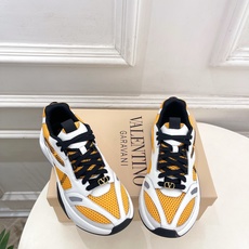 Valentino 华伦天奴 26𝐬𝐬2026春夏新品 DEMIVEE 网眼织物男士休闲运动鞋 上新☑️ Valentino 华伦天奴 26𝐬𝐬2026春夏新品 DEMIVEE 网眼织物男士休闲运动鞋 上新☑️