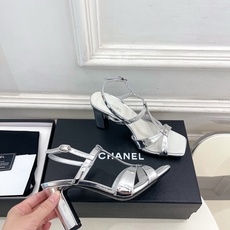 𝐂𝐇𝐀𝐍𝐄𝐋 | 小香 26𝐬𝐬 🦋2026 春夏新品 专柜经典走秀款 小香双C方头高跟凉鞋 系列 𝐂𝐇𝐀𝐍𝐄𝐋 | 小香 26𝐬𝐬 🦋2026 春夏新品 专柜经典走秀款 小香双C方头高跟凉鞋 系列