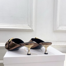 Balmain巴尔曼 代购级别⚠️2026春夏新品 经典金属皮带扣猫跟拖鞋—————————顶级奢侈品牌 Balmain巴尔曼 代购级别⚠️2026春夏新品 经典金属皮带扣猫跟拖鞋—————————顶级奢侈品牌