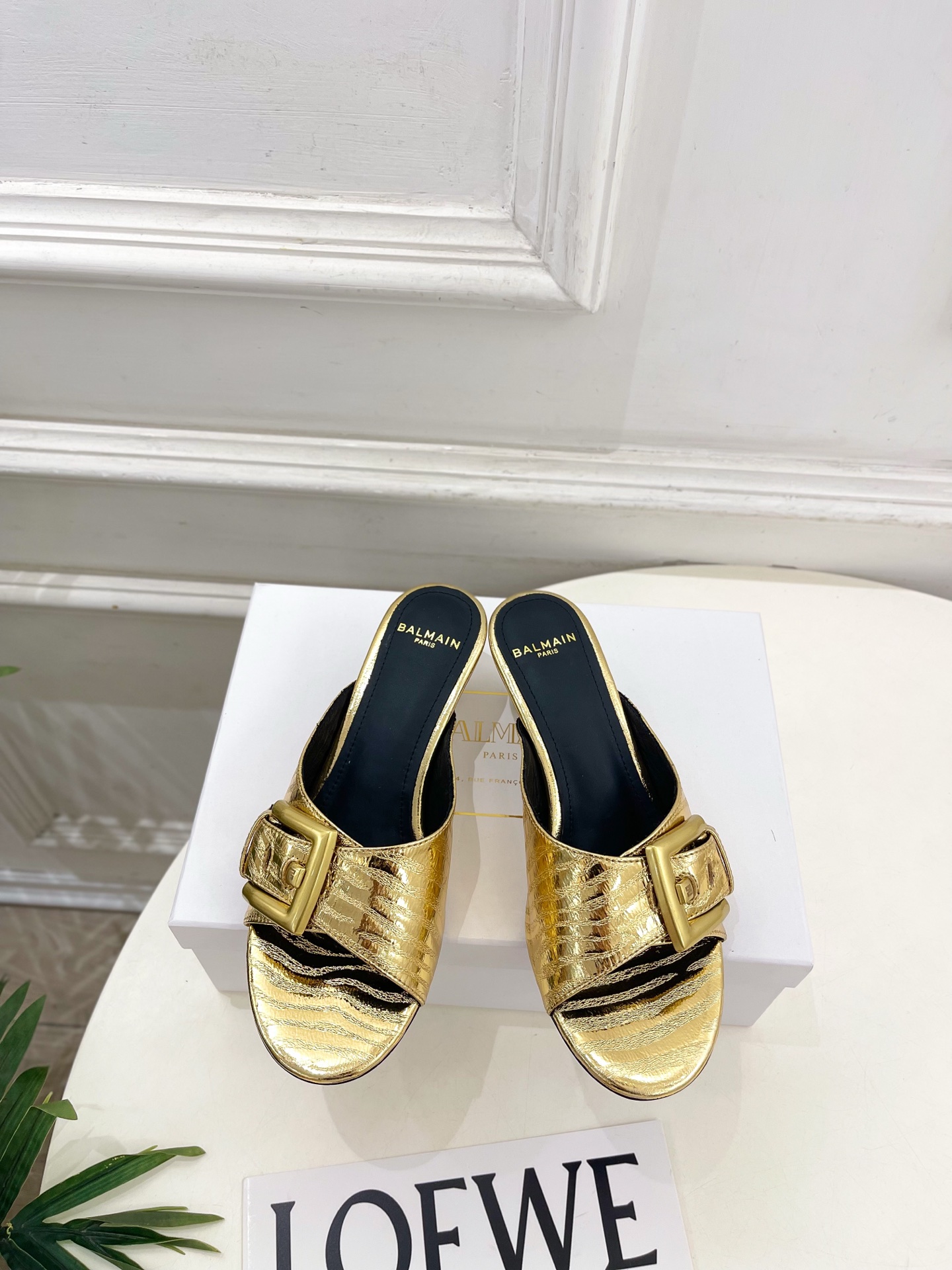 Balmain巴尔曼 代购级别⚠️2026春夏新品 经典金属皮带扣猫跟拖鞋—————————顶级奢侈品牌