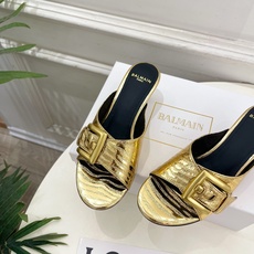 Balmain巴尔曼 代购级别⚠️2026春夏新品 经典金属皮带扣猫跟拖鞋—————————顶级奢侈品牌 Balmain巴尔曼 代购级别⚠️2026春夏新品 经典金属皮带扣猫跟拖鞋—————————顶级奢侈品牌