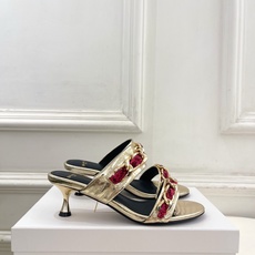 Balmain巴尔曼 代购级别⚠️2026春夏新品 经典金属链条猫跟拖鞋—————————顶级奢侈品牌 Balmain巴尔曼 代购级别⚠️2026春夏新品 经典金属链条猫跟拖鞋—————————顶级奢侈品牌