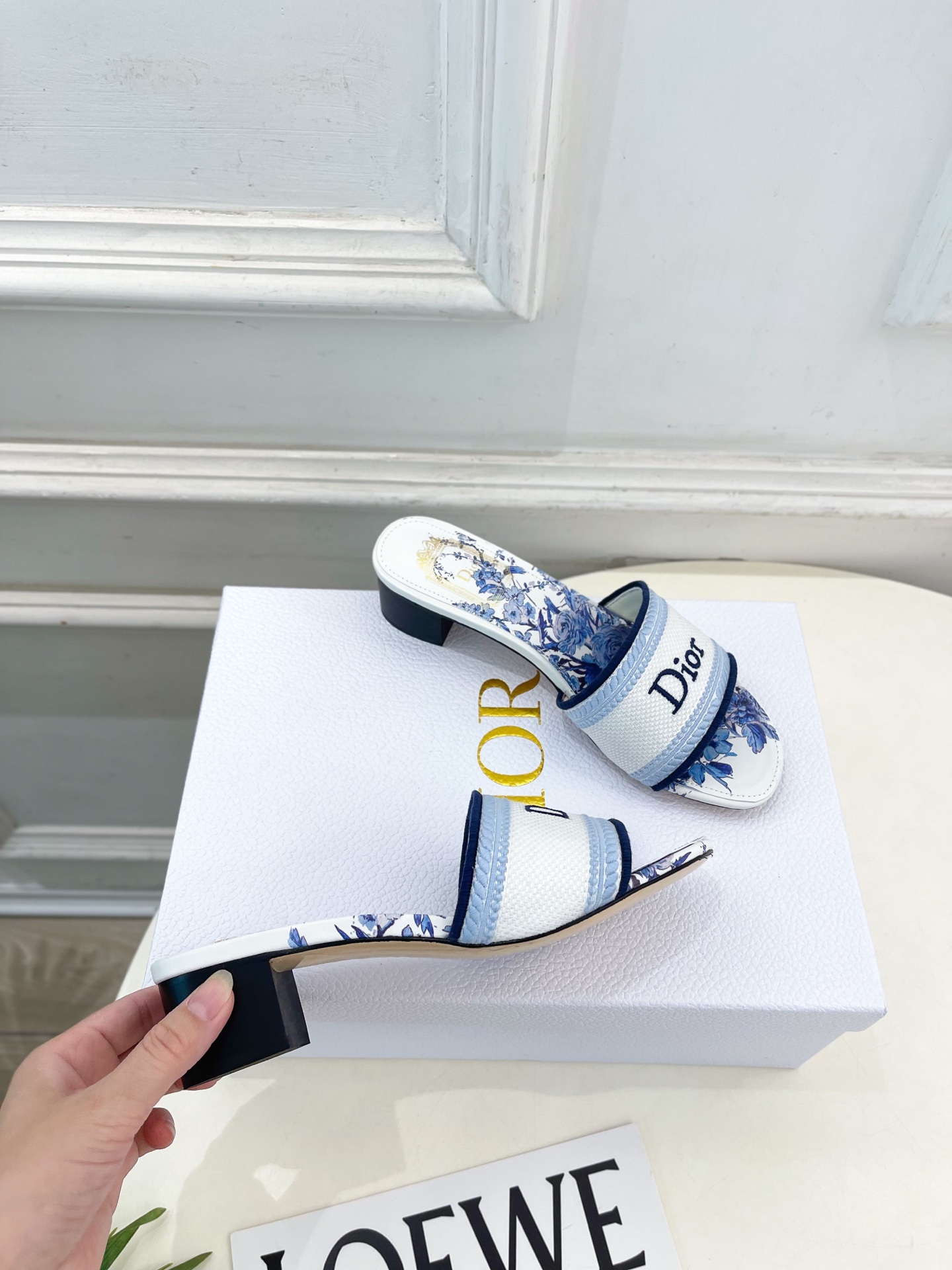 Dior |  迪奥  26𝐬𝐬 🧡💚2026春夏新品 顶级版本⚠️专柜主打新款 经典Dway刺绣花卉图