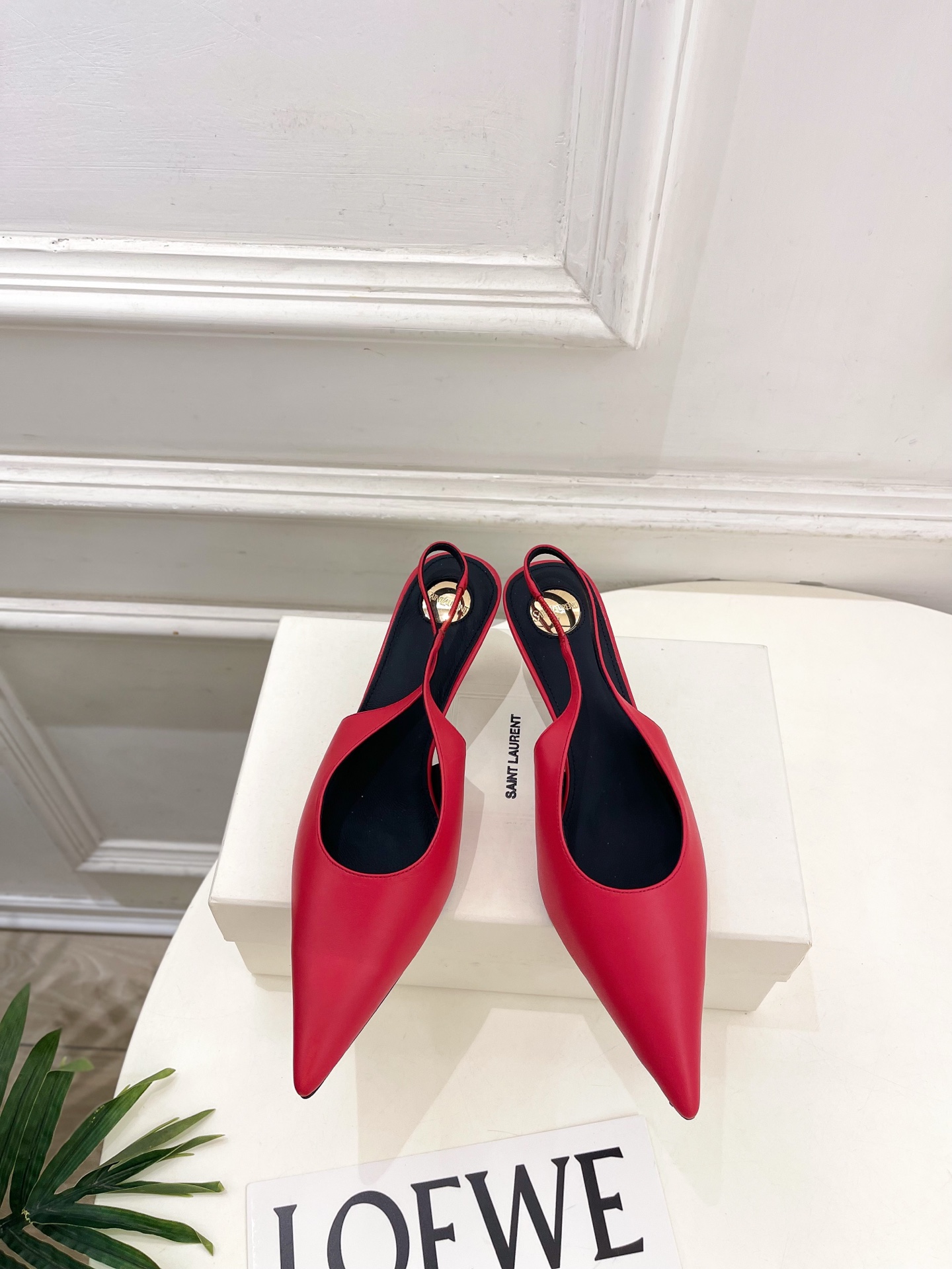 SAIN*LAURENT  圣罗兰 26𝐬𝐬2026春夏新品YSL极简后空猫跟凉鞋 上新☑️——————