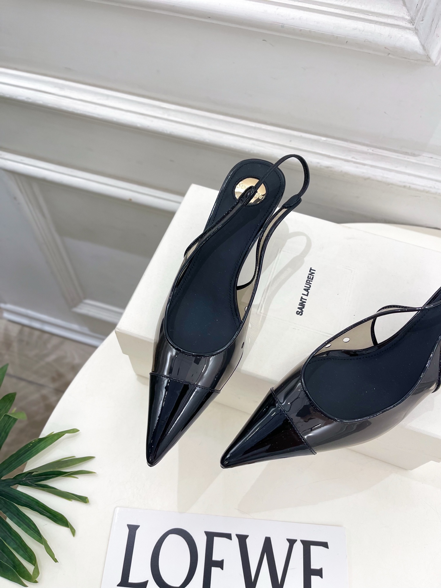 SAIN*LAURENT  圣罗兰 26𝐬𝐬2026春夏新品YSL胶片拼色后空猫跟凉鞋 上新☑️————