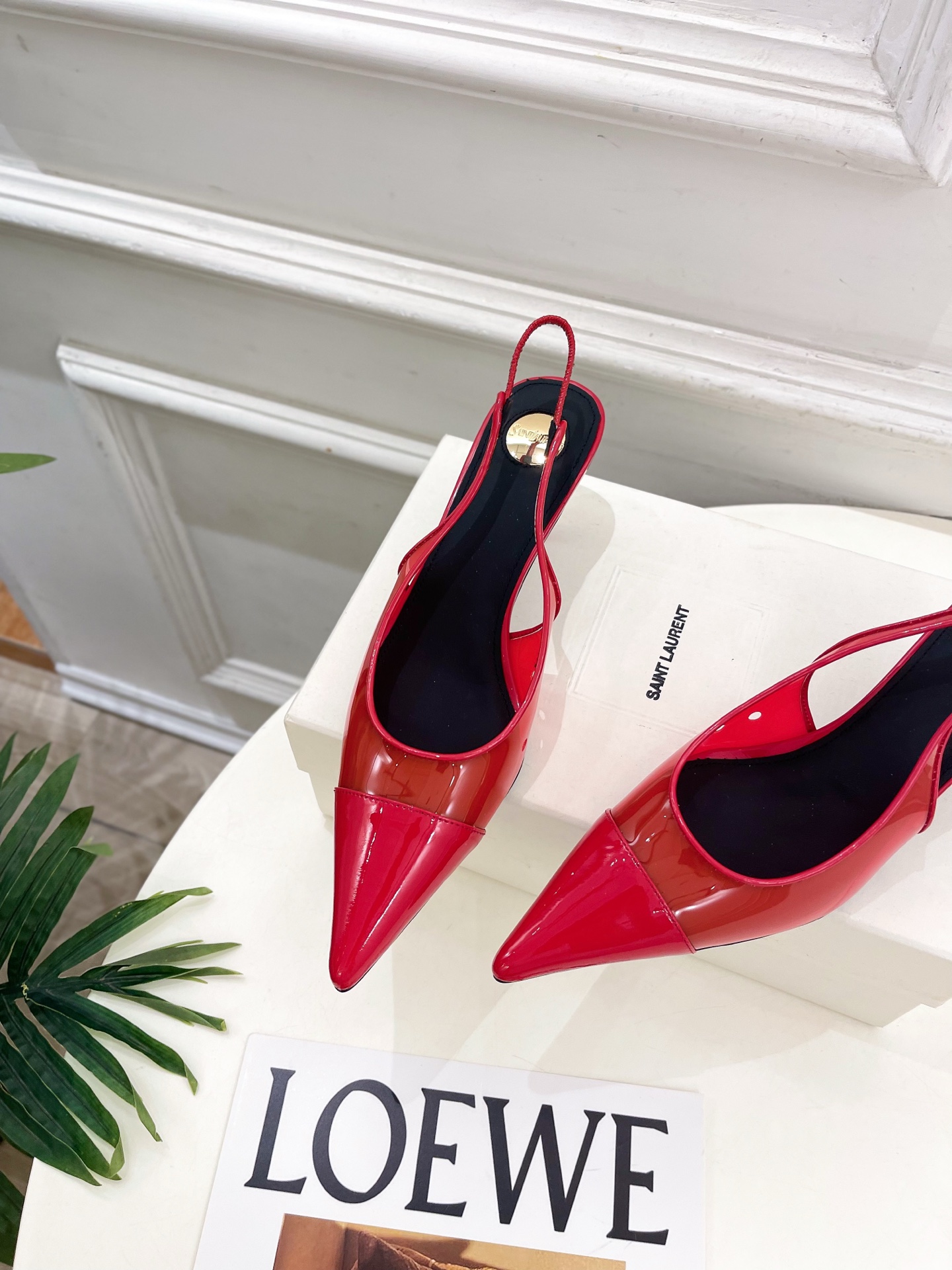 SAIN*LAURENT  圣罗兰 26𝐬𝐬2026春夏新品YSL胶片拼色后空猫跟凉鞋 上新☑️————
