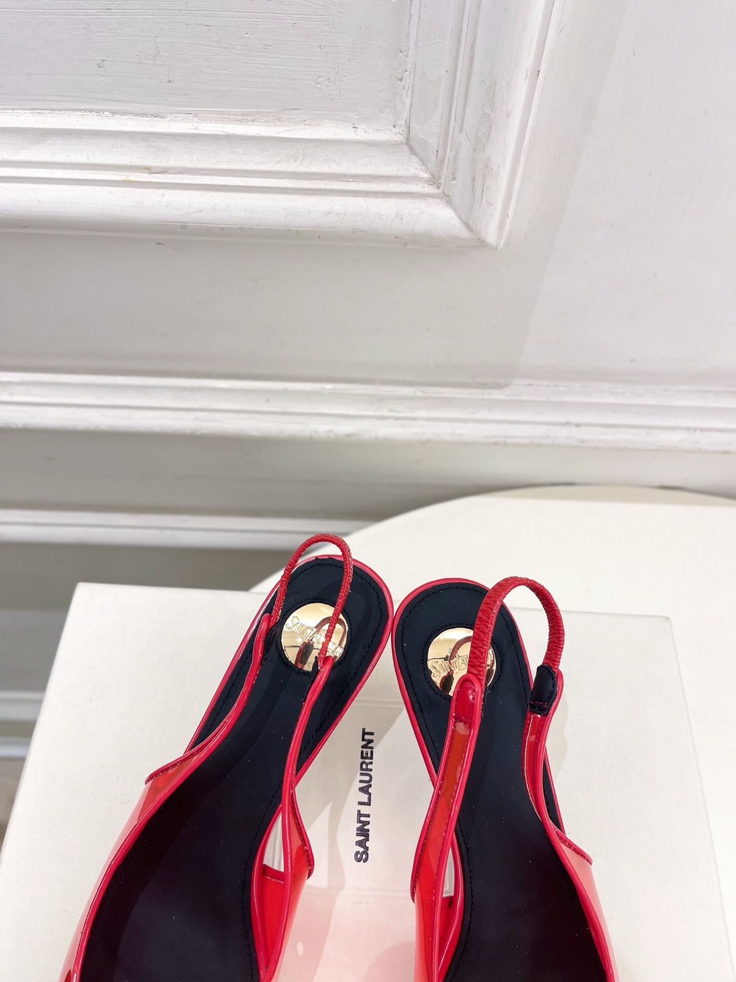SAIN*LAURENT  圣罗兰 26𝐬𝐬2026春夏新品YSL胶片拼色后空猫跟凉鞋 上新☑️————