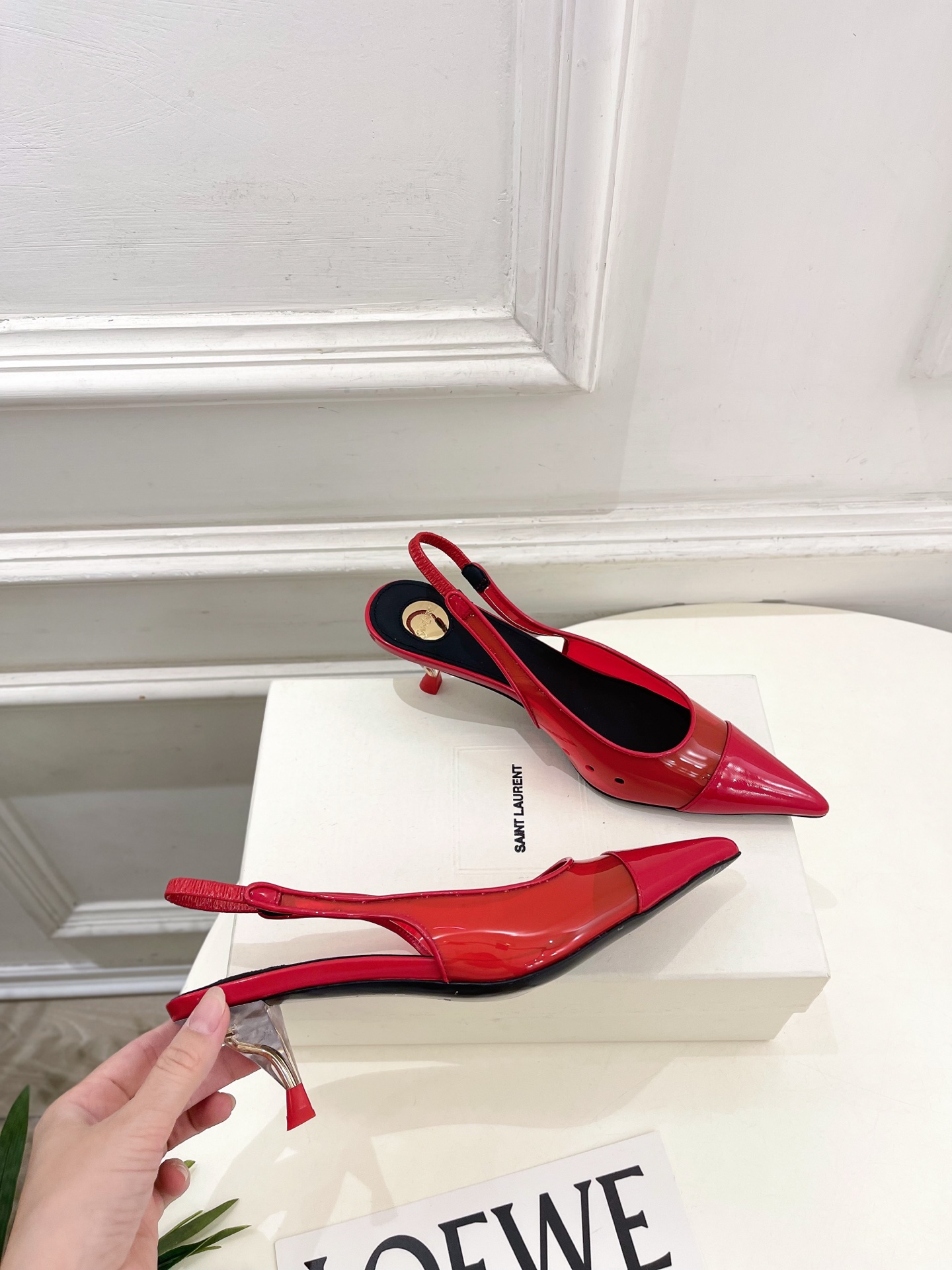 SAIN*LAURENT  圣罗兰 26𝐬𝐬2026春夏新品YSL胶片拼色后空猫跟凉鞋 上新☑️————