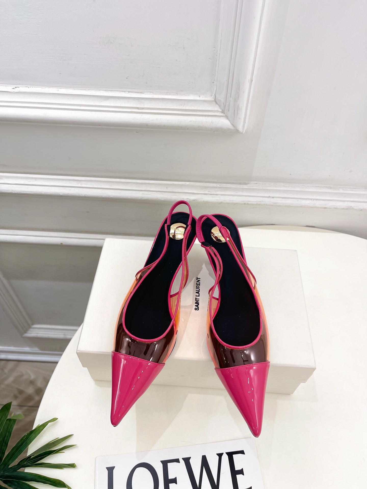 SAIN*LAURENT  圣罗兰 26𝐬𝐬2026春夏新品YSL胶片拼色后空猫跟凉鞋 上新☑️————