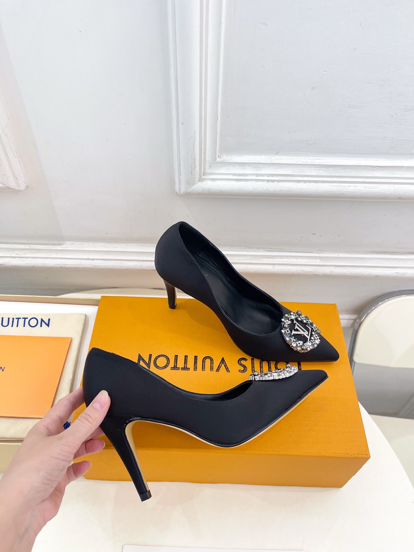 LV | 路易威登 26𝐬𝐬 🧡💚2026春夏新品 顶级版本⚠️专柜主打最新品爆款 LV水钻真丝 LV | 路易威登 26𝐬𝐬 🧡💚2026春夏新品 顶级版本⚠️专柜主打最新品爆款 LV水钻真丝