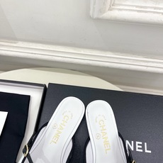 𝐂𝐇𝐀𝐍𝐄𝐋 | 小香 26𝐬𝐬 🦋2026 春夏新品 专柜经典走秀款 小香双C蝴蝶结猪鼻子玛丽珍 𝐂𝐇𝐀𝐍𝐄𝐋 | 小香 26𝐬𝐬 🦋2026 春夏新品 专柜经典走秀款 小香双C蝴蝶结猪鼻子玛丽珍