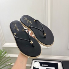 𝐂𝐇𝐀𝐍𝐄𝐋 | 小香 26𝐬𝐬 🦋2026 春夏新品 专柜经典走秀款 小香双C夹脚麻绳底人字拖鞋 𝐂𝐇𝐀𝐍𝐄𝐋 | 小香 26𝐬𝐬 🦋2026 春夏新品 专柜经典走秀款 小香双C夹脚麻绳底人字拖鞋