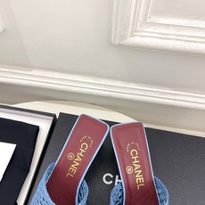 𝐂𝐇𝐀𝐍𝐄𝐋 | 小香 26𝐬𝐬 🦋2026 春夏新品 专柜经典走秀款 小香双C拼色编织镂空高跟拖 𝐂𝐇𝐀𝐍𝐄𝐋 | 小香 26𝐬𝐬 🦋2026 春夏新品 专柜经典走秀款 小香双C拼色编织镂空高跟拖