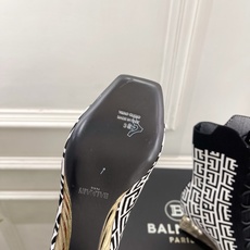 Balmain巴尔曼 代购级别⚠️2026春夏新品 经典针织弹力坡跟方头鱼嘴袜子靴—————————顶级 Balmain巴尔曼 代购级别⚠️2026春夏新品 经典针织弹力坡跟方头鱼嘴袜子靴—————————顶级