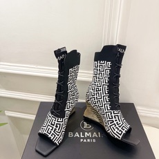 Balmain巴尔曼 代购级别⚠️2026春夏新品 经典针织弹力坡跟方头鱼嘴袜子靴—————————顶级 Balmain巴尔曼 代购级别⚠️2026春夏新品 经典针织弹力坡跟方头鱼嘴袜子靴—————————顶级