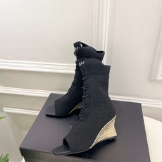 Balmain巴尔曼 代购级别⚠️2026春夏新品 经典针织弹力坡跟方头鱼嘴袜子靴—————————顶级 Balmain巴尔曼 代购级别⚠️2026春夏新品 经典针织弹力坡跟方头鱼嘴袜子靴—————————顶级
