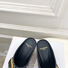Balmain巴尔曼 代购级别⚠️2026春夏新品 经典皮带扣坡跟方头拖鞋—————————顶级奢侈品牌 Balmain巴尔曼 代购级别⚠️2026春夏新品 经典皮带扣坡跟方头拖鞋—————————顶级奢侈品牌