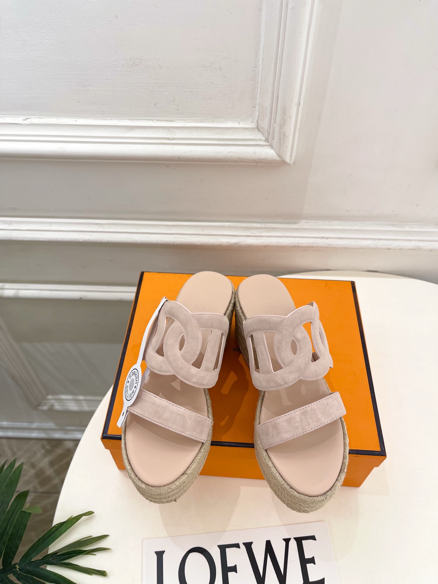 🐎𝐇𝐄𝐑𝐌𝐄* 爱玛仕 26𝐬𝐬 🌈2026春夏新品 专柜新款 爱马仕 lthea 猪鼻子麻绳厚底草编鞋
