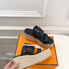🐎𝐇𝐄𝐑𝐌𝐄* 爱玛仕 26𝐬𝐬 🌈2026春夏新品 专柜新款 爱马仕 lthea 猪鼻子麻绳厚底草编鞋 🐎𝐇𝐄𝐑𝐌𝐄* 爱玛仕 26𝐬𝐬 🌈2026春夏新品 专柜新款 爱马仕 lthea 猪鼻子麻绳厚底草编鞋