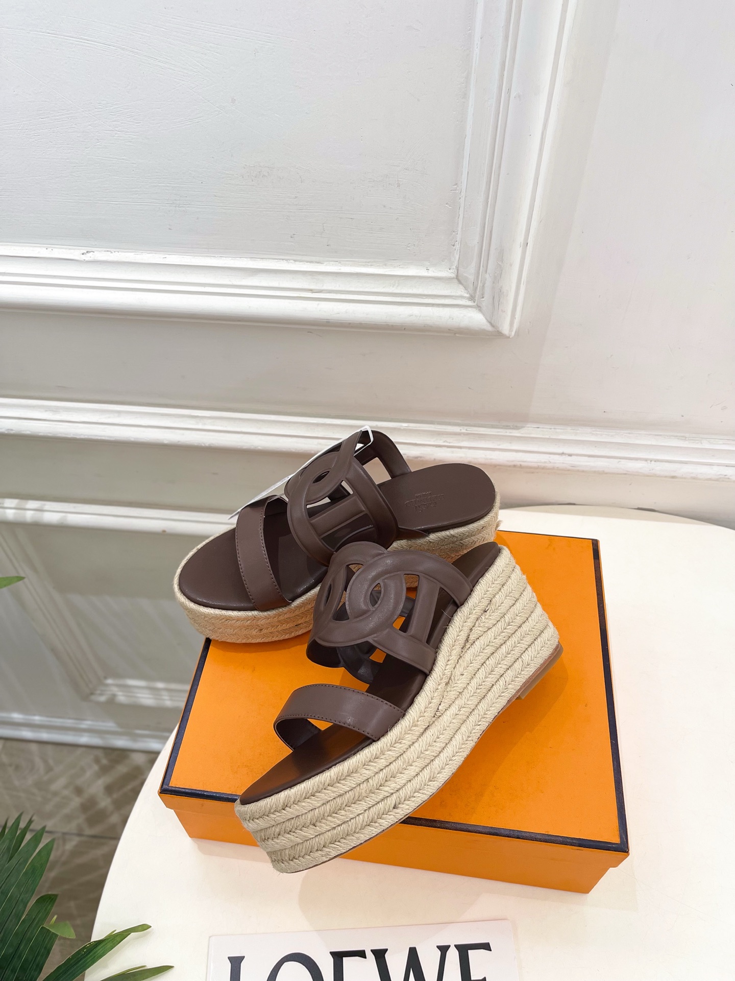 🐎𝐇𝐄𝐑𝐌𝐄* 爱玛仕 26𝐬𝐬 🌈2026春夏新品 专柜新款 爱马仕 lthea 猪鼻子麻绳厚底草编鞋