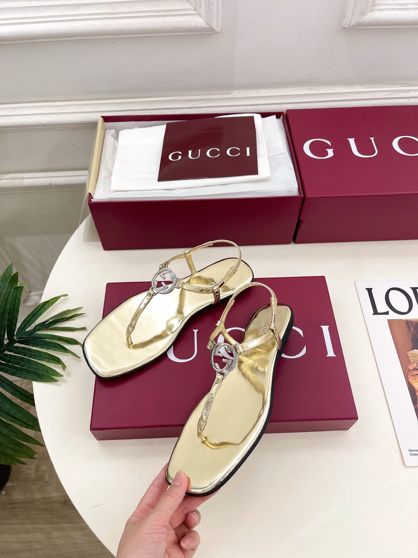 Gucci |  古驰  26𝐬𝐬 ⭐️ G家 主打系列终于面世，狠货值得期待！原有的经典 创造新设计 
