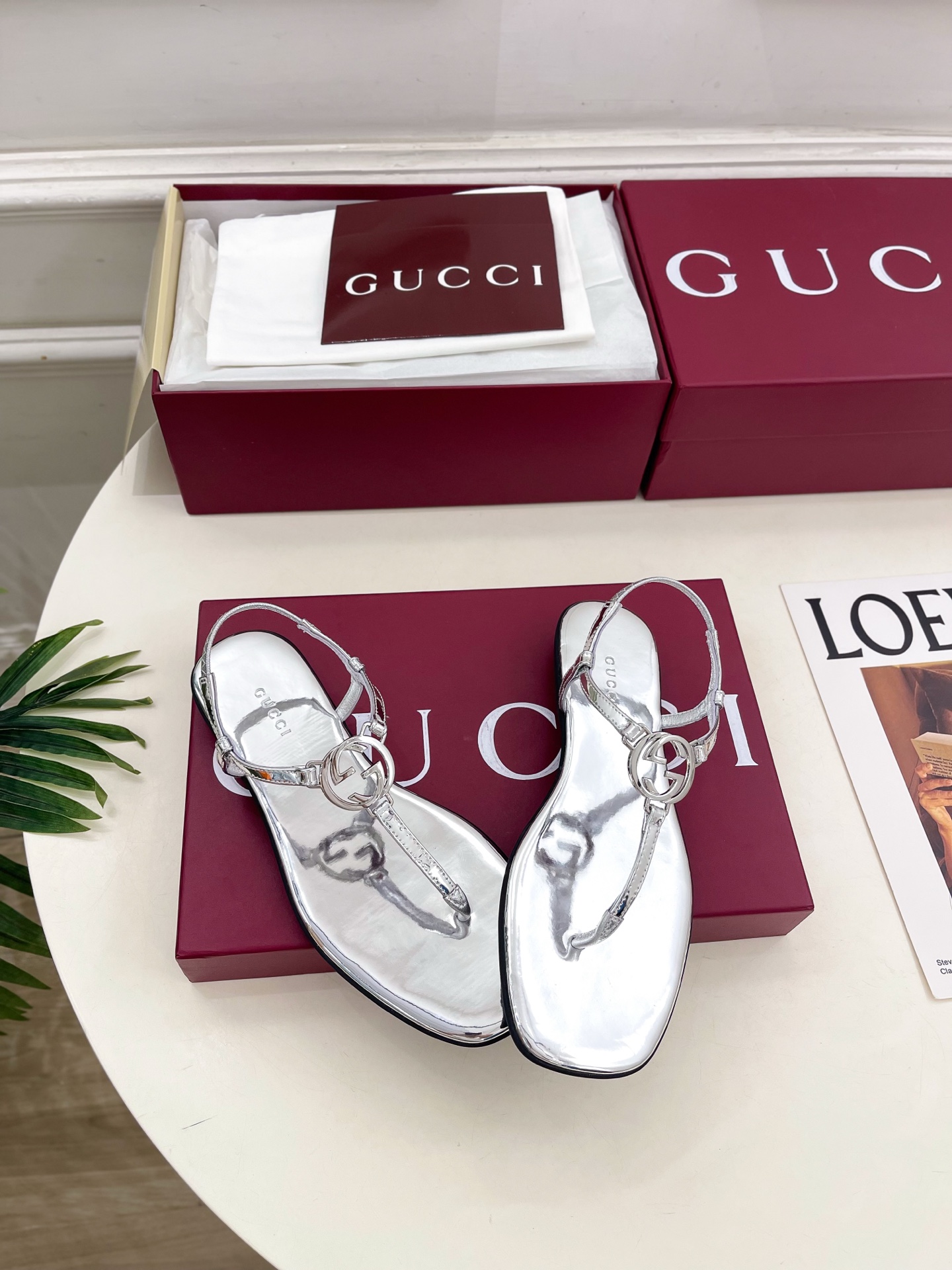 Gucci |  古驰  26𝐬𝐬 ⭐️ G家 主打系列终于面世，狠货值得期待！原有的经典 创造新设计 