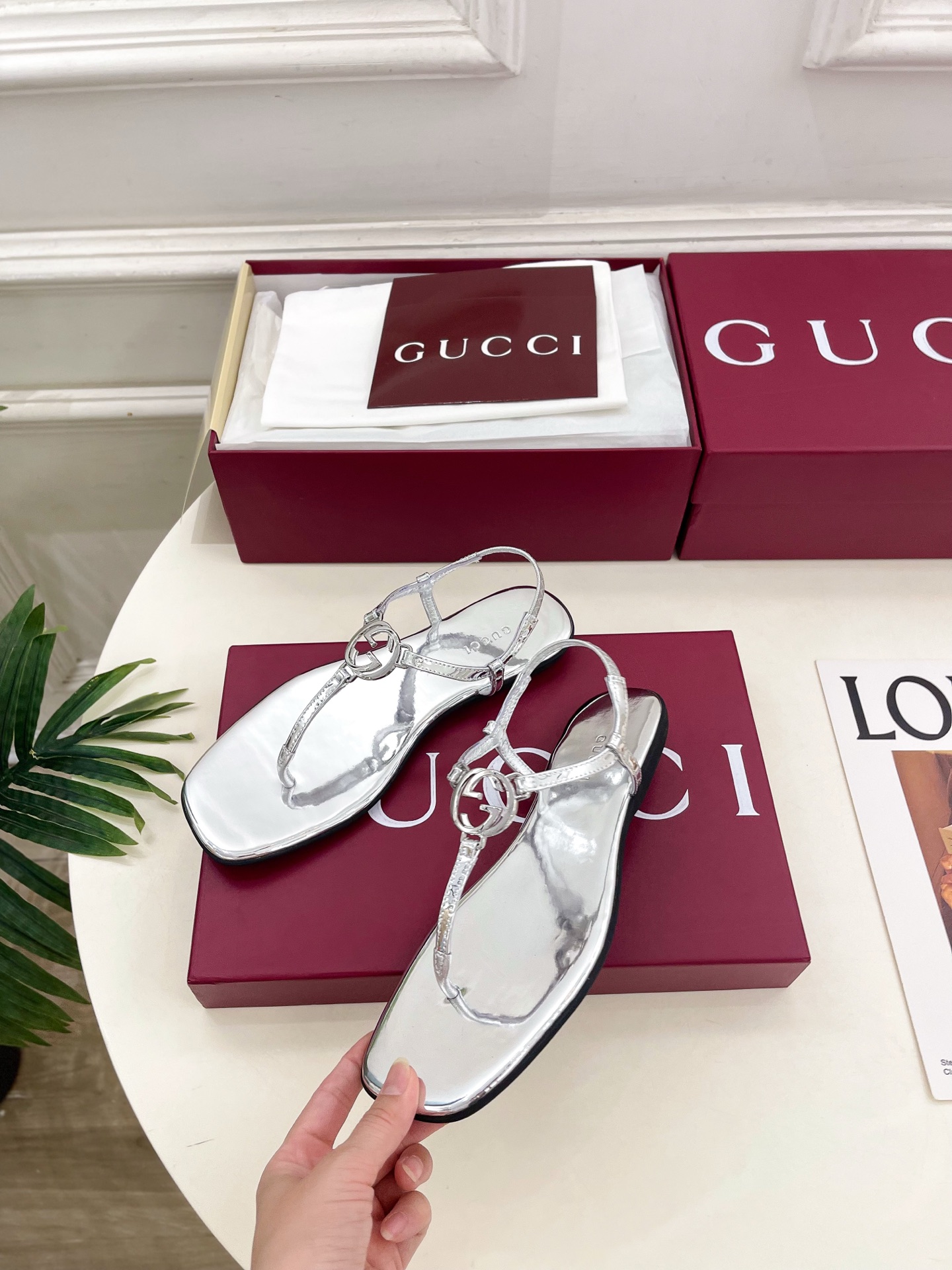 Gucci |  古驰  26𝐬𝐬 ⭐️ G家 主打系列终于面世，狠货值得期待！原有的经典 创造新设计 