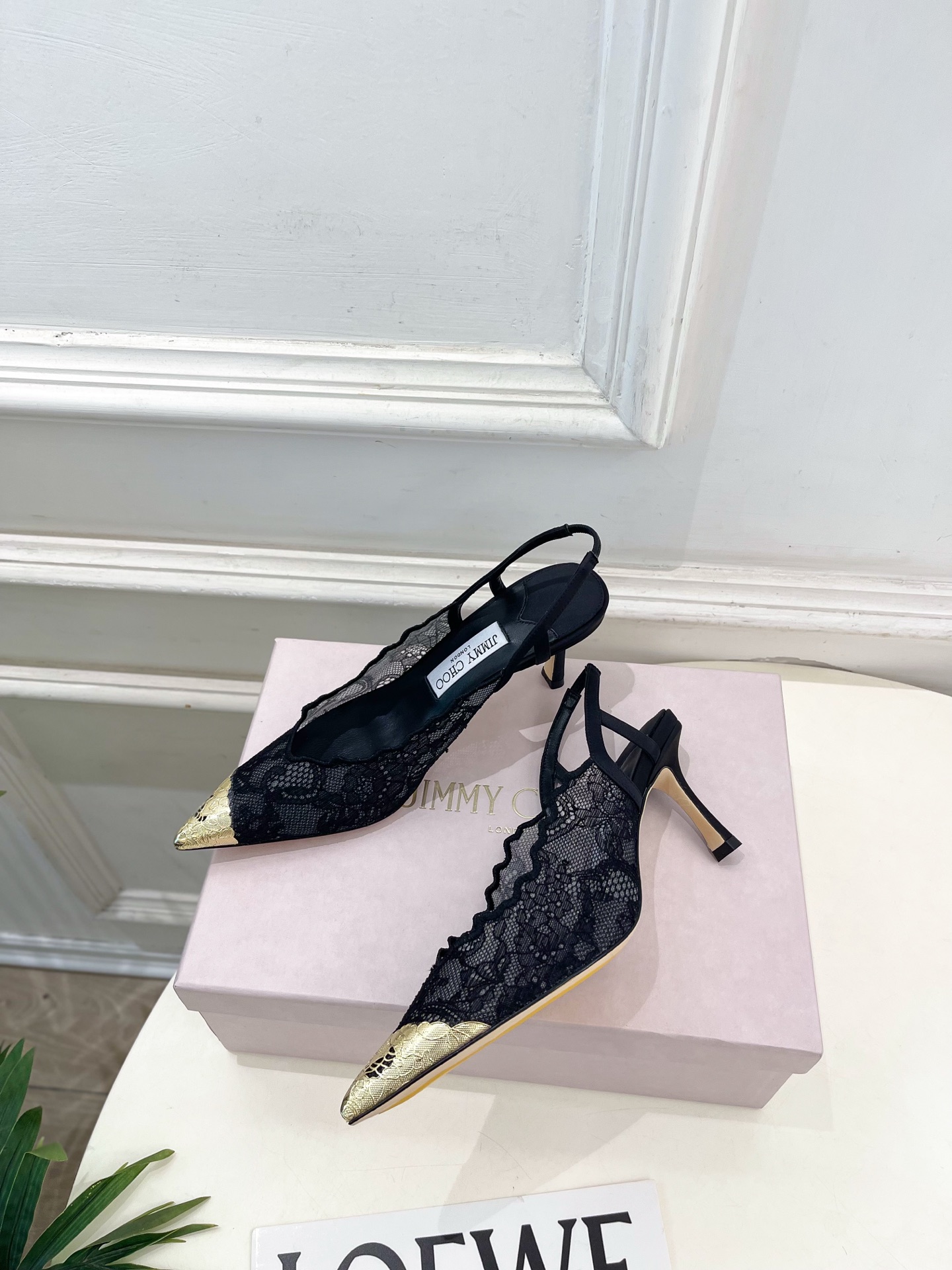 JimmyChoo 吉米周 26𝐬𝐬 ———    ✨ 2026春夏新品 专柜最新JC蕾丝金属头高跟凉鞋
