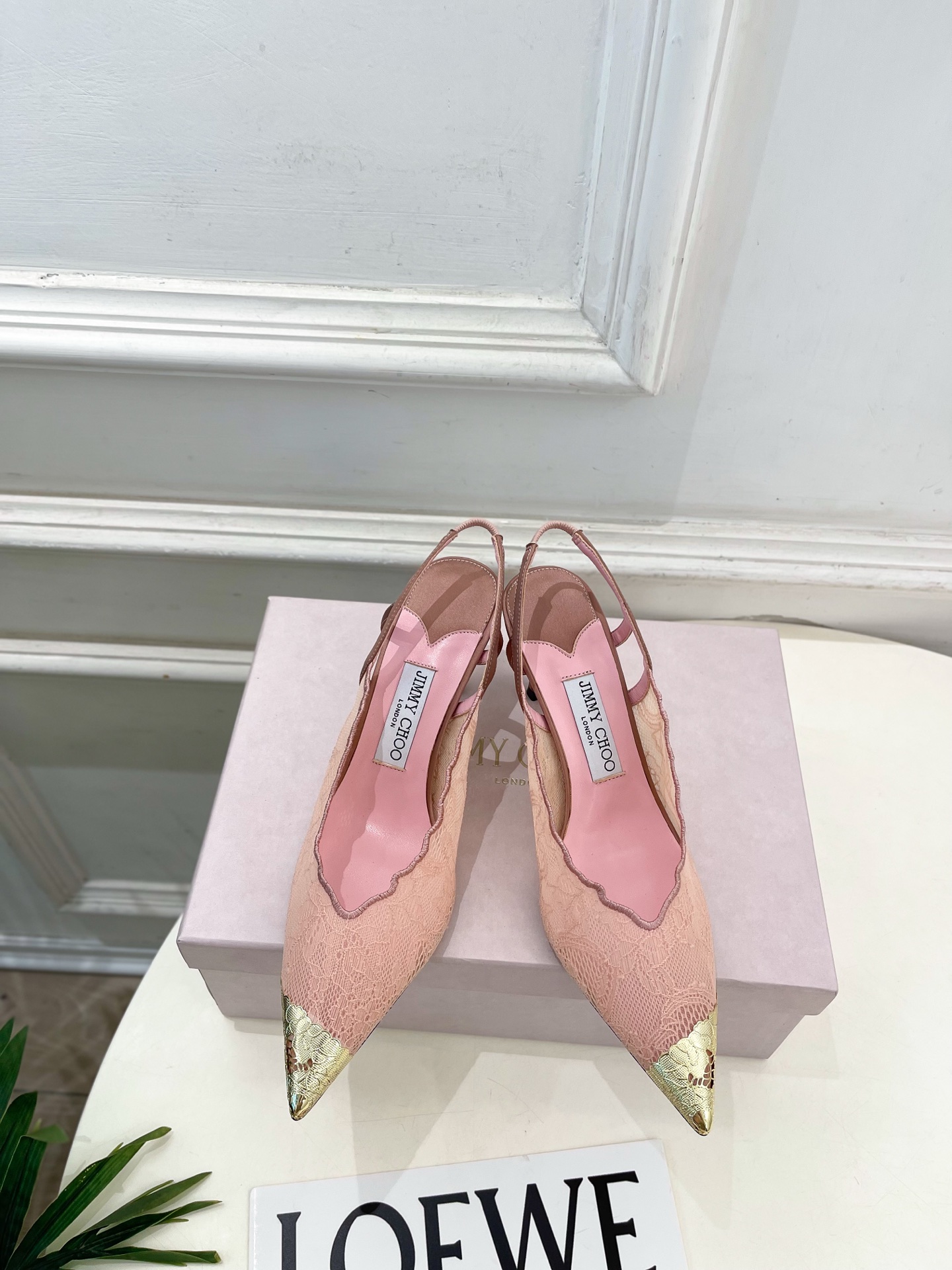 JimmyChoo 吉米周 26𝐬𝐬 ———    ✨ 2026春夏新品 专柜最新JC蕾丝金属头高跟凉鞋