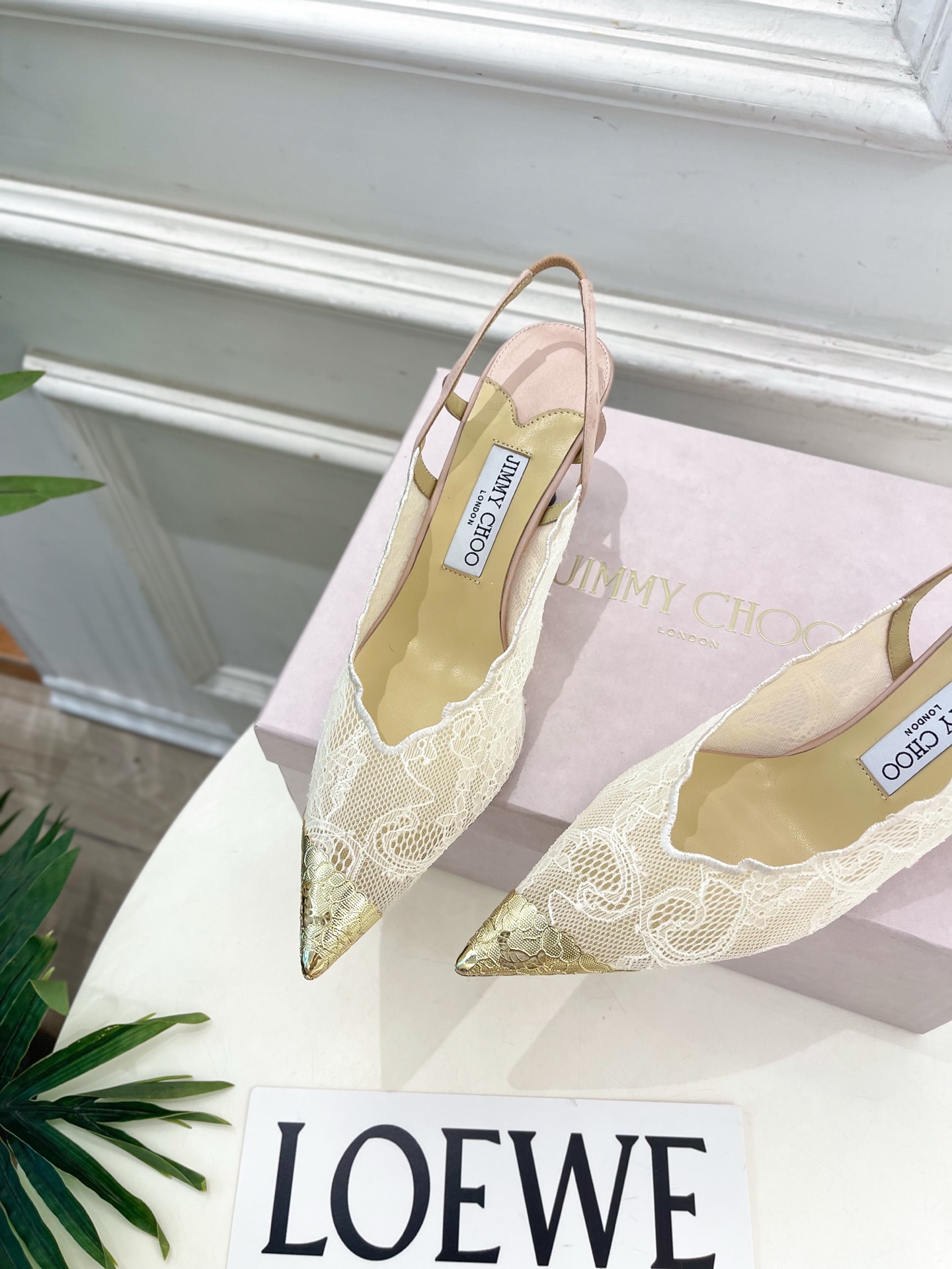 JimmyChoo 吉米周 26𝐬𝐬 ———    ✨ 2026春夏新品 专柜最新JC蕾丝金属头高跟凉鞋