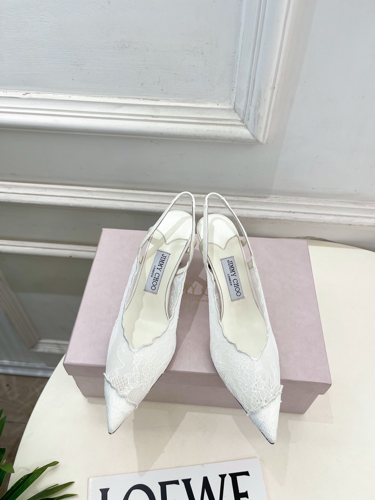 JimmyChoo 吉米周 26𝐬𝐬 ———    ✨ 2026春夏新品 专柜最新JC蕾丝金属头高跟凉鞋
