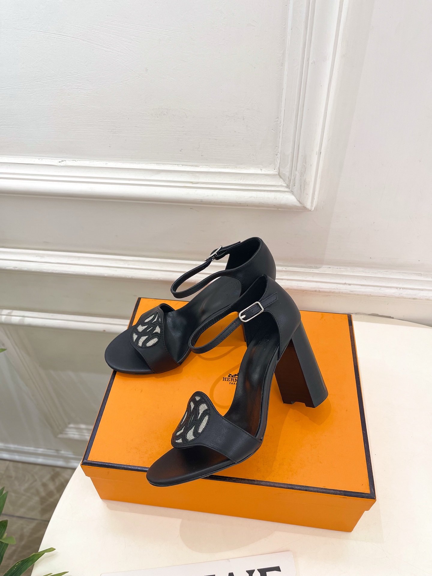 🐎𝐇𝐄𝐑𝐌𝐄* 爱玛仕 26𝐬𝐬 🌈2026春夏新品 专柜新款 Marquise 50高跟凉鞋 系列〰◽
