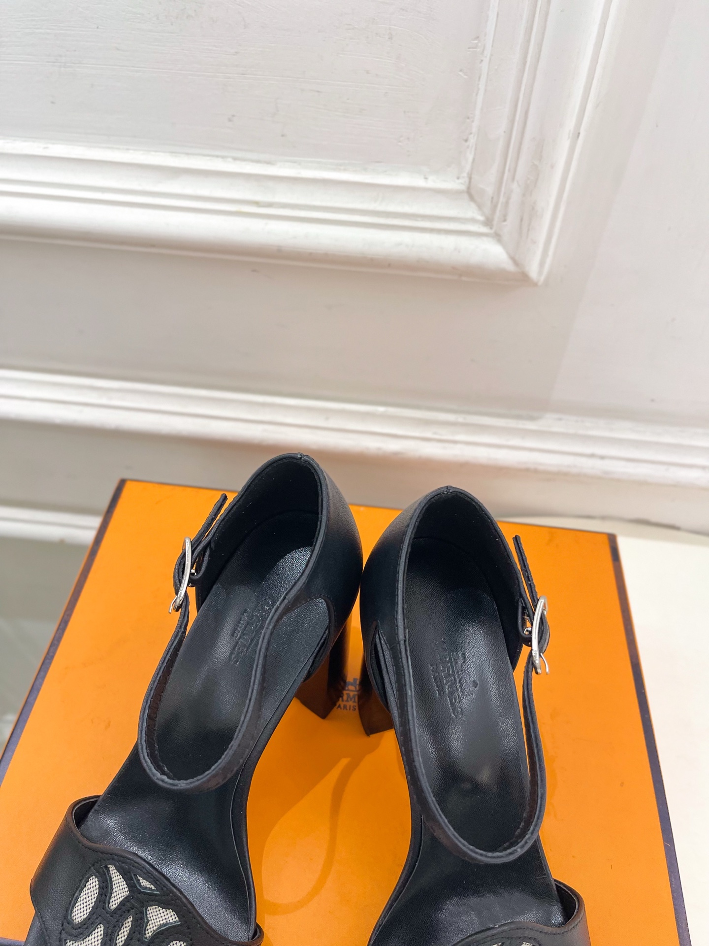 🐎𝐇𝐄𝐑𝐌𝐄* 爱玛仕 26𝐬𝐬 🌈2026春夏新品 专柜新款 Marquise 50高跟凉鞋 系列〰◽