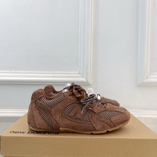 Miu Miu | 缪缪 26𝐬𝐬 男士+10🖤专柜主打最新秀款 2026新品New Balance x Miu Miu | 缪缪 26𝐬𝐬 男士+10🖤专柜主打最新秀款 2026新品New Balance x