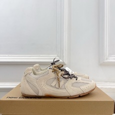 Miu Miu | 缪缪 26𝐬𝐬 男士+10🖤专柜主打最新秀款 2026新品New Balance x Miu Miu | 缪缪 26𝐬𝐬 男士+10🖤专柜主打最新秀款 2026新品New Balance x