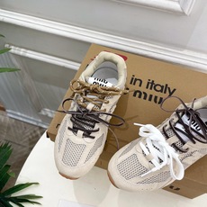 Miu Miu | 缪缪 26𝐬𝐬 男士+10🖤专柜主打最新秀款 2026新品New Balance x Miu Miu | 缪缪 26𝐬𝐬 男士+10🖤专柜主打最新秀款 2026新品New Balance x