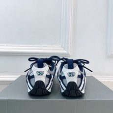 Balenciaga | 巴黎世家 26𝐬𝐬 ⭐️2026春夏新品 RADAR系列情侣款运动鞋超火爆 Balenciaga | 巴黎世家 26𝐬𝐬 ⭐️2026春夏新品 RADAR系列情侣款运动鞋超火爆