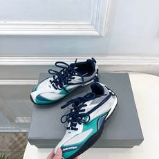 Balenciaga | 巴黎世家 26𝐬𝐬 ⭐️2026春夏新品 RADAR系列情侣款运动鞋超火爆 Balenciaga | 巴黎世家 26𝐬𝐬 ⭐️2026春夏新品 RADAR系列情侣款运动鞋超火爆
