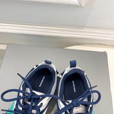 Balenciaga | 巴黎世家 26𝐬𝐬 ⭐️2026春夏新品 RADAR系列情侣款运动鞋超火爆 Balenciaga | 巴黎世家 26𝐬𝐬 ⭐️2026春夏新品 RADAR系列情侣款运动鞋超火爆