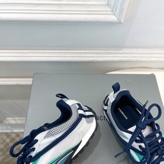Balenciaga | 巴黎世家 26𝐬𝐬 ⭐️2026春夏新品 RADAR系列情侣款运动鞋超火爆 Balenciaga | 巴黎世家 26𝐬𝐬 ⭐️2026春夏新品 RADAR系列情侣款运动鞋超火爆