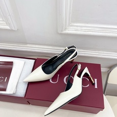 Gucci | 古驰 26𝐬𝐬 ⭐️ G家 主打系列终于面世,狠货值得期待!原有的经典 创造新设计 Gucci | 古驰 26𝐬𝐬 ⭐️ G家 主打系列终于面世,狠货值得期待!原有的经典 创造新设计