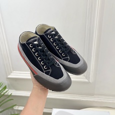Maison Margiela· 马吉拉26𝐬𝐬 2026春夏新品 经典MM6复古帆布拼色情侣款休闲德训 Maison Margiela· 马吉拉26𝐬𝐬 2026春夏新品 经典MM6复古帆布拼色情侣款休闲德训