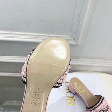 Dior | 迪奥 26𝐬𝐬 🧡💚2026春夏新品 顶级版本⚠️专柜主打新款 Dior Woven拉菲草 Dior | 迪奥 26𝐬𝐬 🧡💚2026春夏新品 顶级版本⚠️专柜主打新款 Dior Woven拉菲草