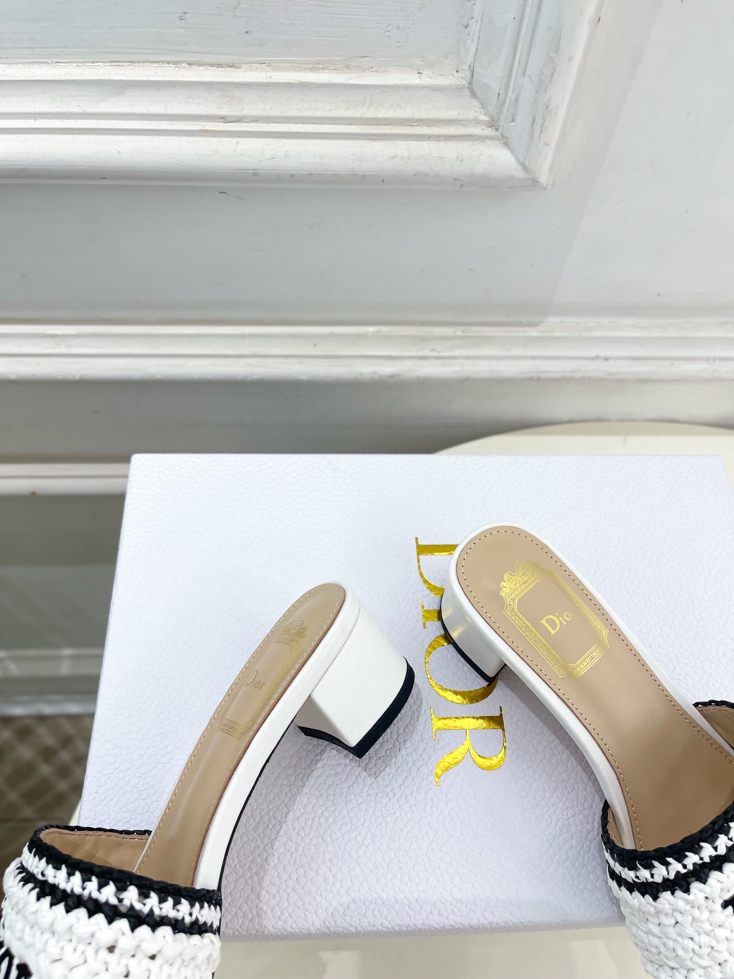 Dior | 迪奥 26𝐬𝐬 🧡💚2026春夏新品 顶级版本⚠️专柜主打新款 Dior Woven拉菲草